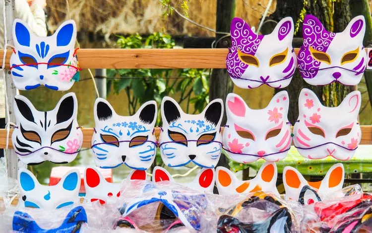 mặt nạ cáo Kitsune